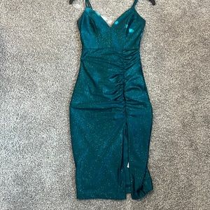Spaghetti strap V-neck princess seam slit hem ruched glitter dress